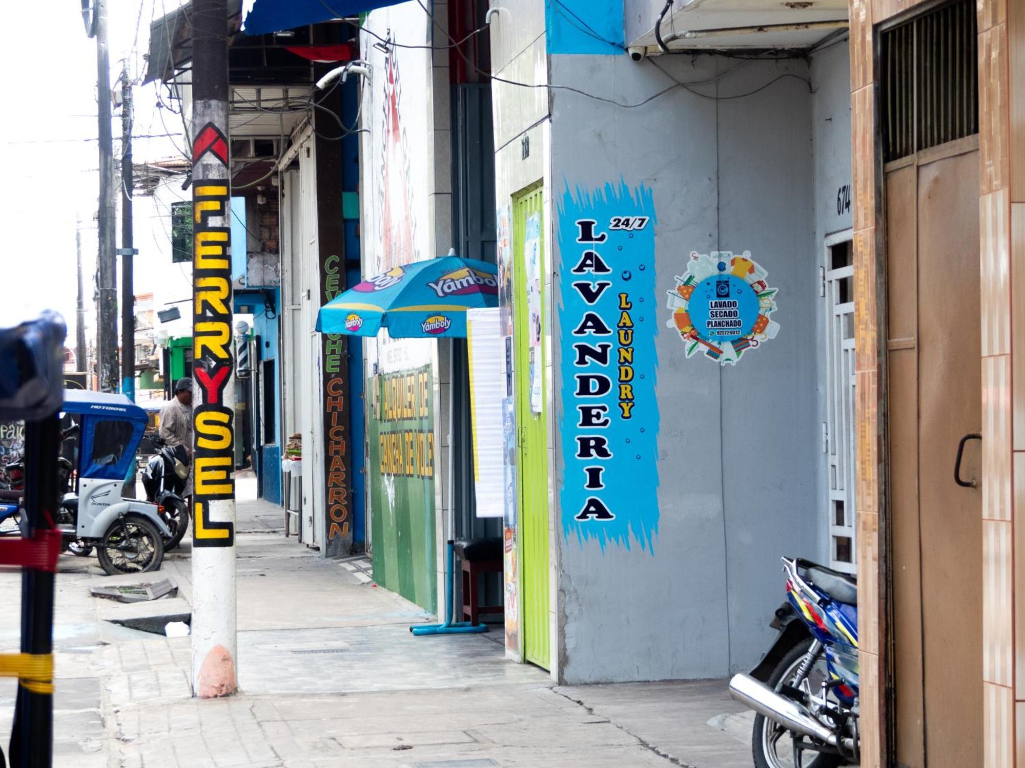Moicca Youth Hostel 伊基托斯 外观 照片